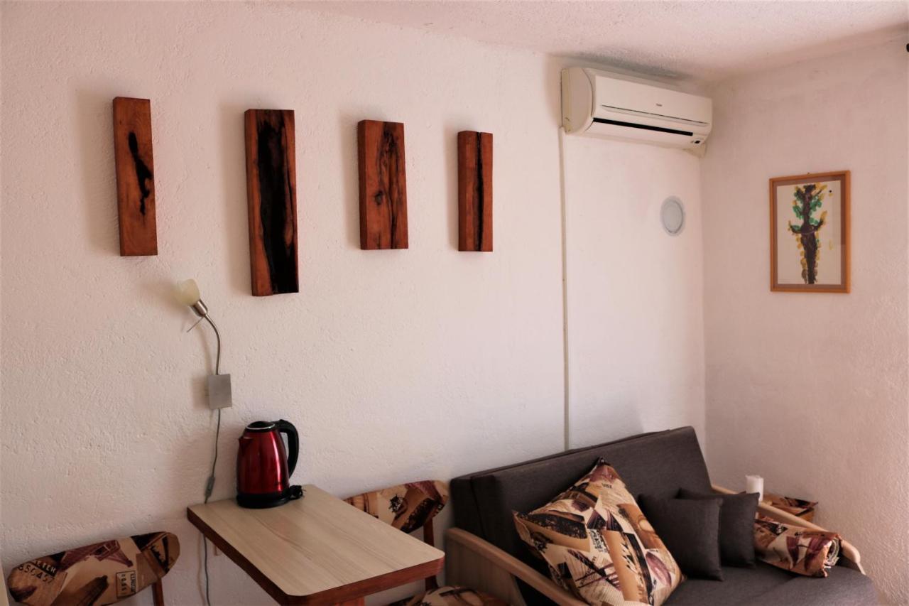 Appartement Apartman Turkesici à Jablanac Extérieur photo