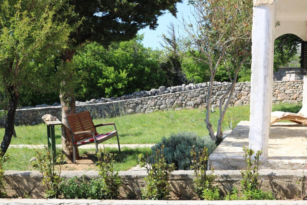 Appartement Apartman Turkesici à Jablanac Extérieur photo